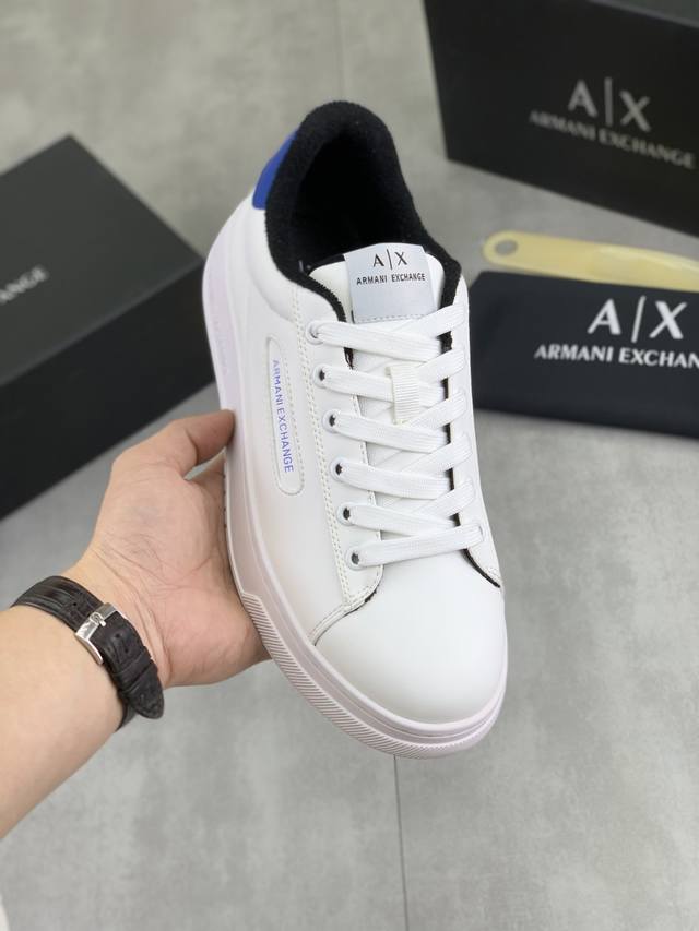Factory direct price. Giorgio Armani's new casual men's sneakers have arrived! A