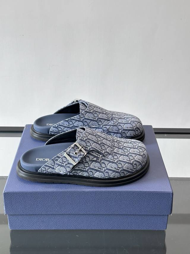 38-44 .45.46 Custom Dior Oblique print closed-toe mules, featuring the classic m