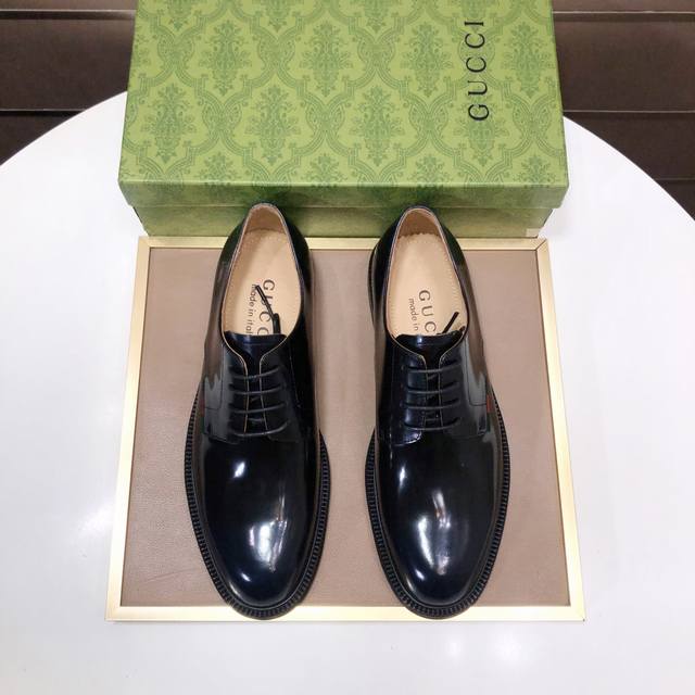 Factory direct wholesale of Gucci, Italy's top luxury men's shoe giant. New arri