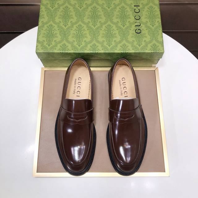 Factory direct wholesale of Gucci, Italy's top luxury men's shoe giant. New arri Factory direct wholesale of Gucci, Italy's top luxury men's shoe giant. New arri