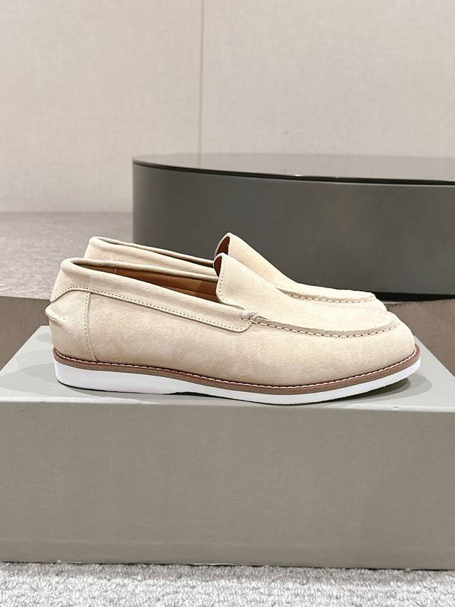 Bc Size: 39-44, 38, 45, 46, 47 (custom sizes available) 2025 Brunello Cucinelli