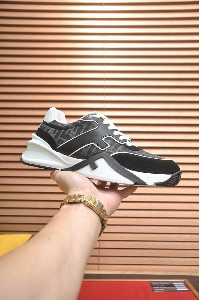 Factory Price P Fendi's latest casual sneakers, a popular choice among celebriti