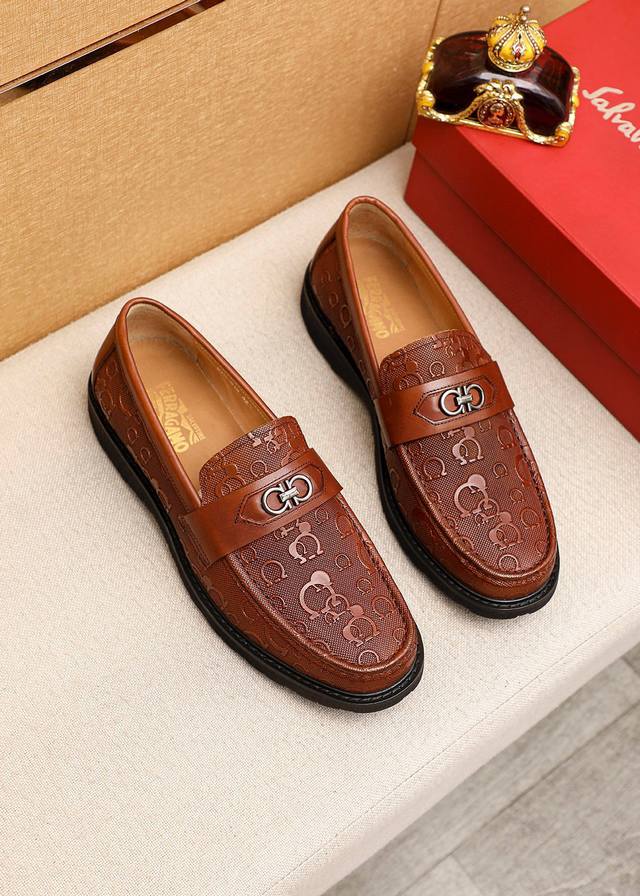 Product Brand: Ferragamo Casual Leather Shoes True to Size: 39-44 45. Custom Mad