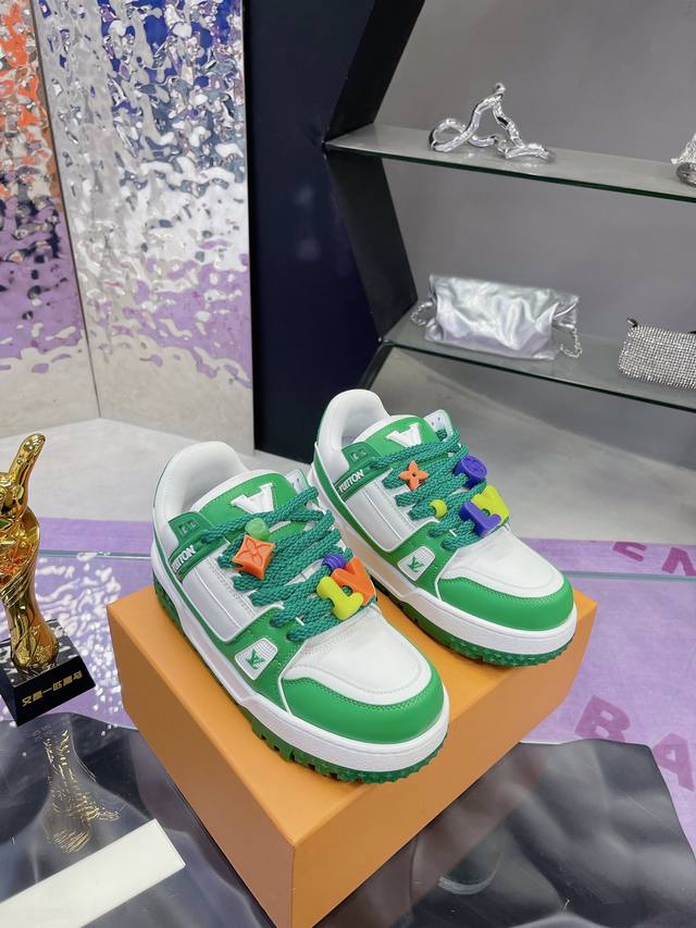 Factory Price: High-quality LV Fat Couple Style - Compare prices from multiple v