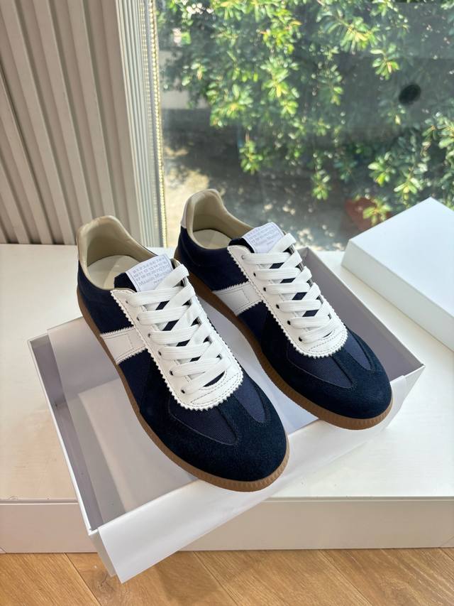 Maisonmargiela Mm6 German training casual shoes, a designer brand known for its