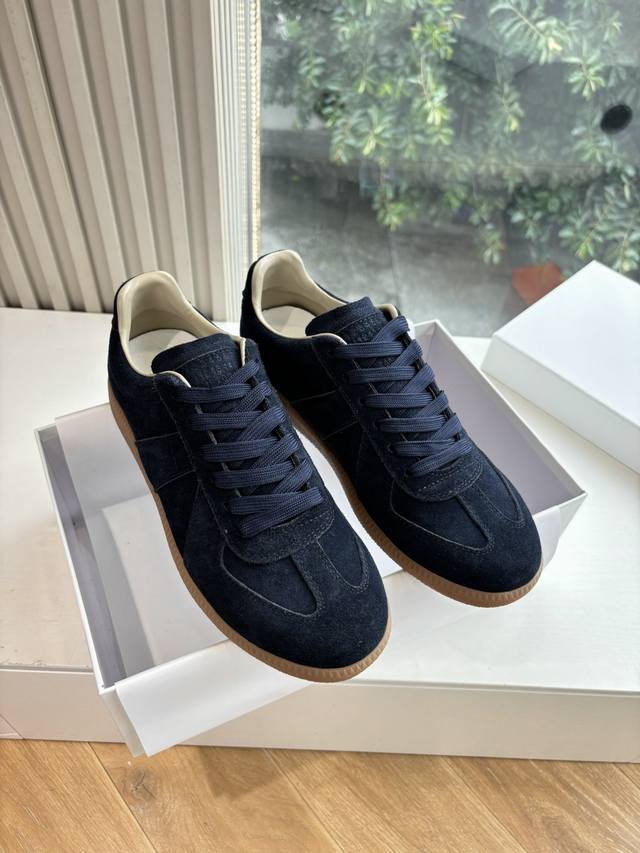 Maisonmargiela Mm6 German training casual shoes, a designer brand known for its