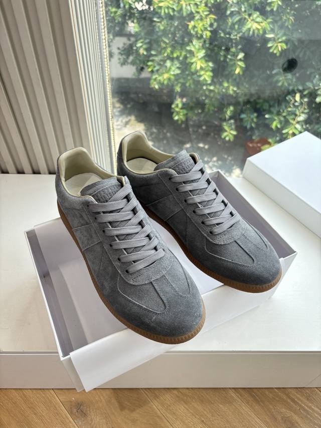 Maisonmargiela Mm6 German training casual shoes, a designer brand known for its