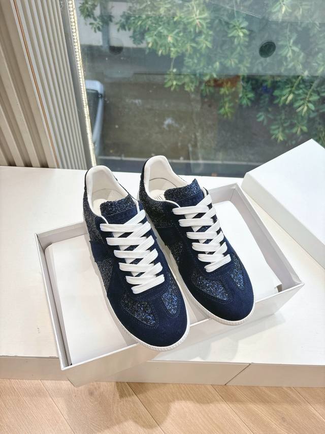 Maisonmargiela Mm6 German training casual shoes, a designer brand known for its