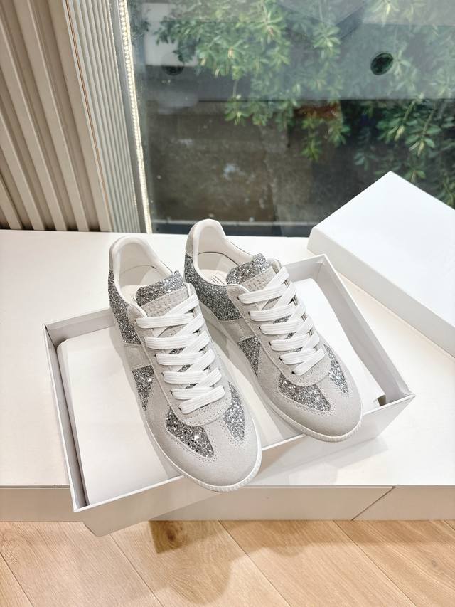 Maisonmargiela Mm6 German training casual shoes, a designer brand known for its