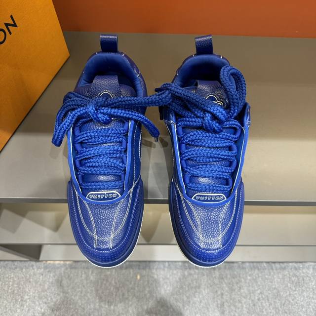 Sizes 38-45 L*Skate Sneakers - Thick-soled lace-up sneakers, made of top-grain c