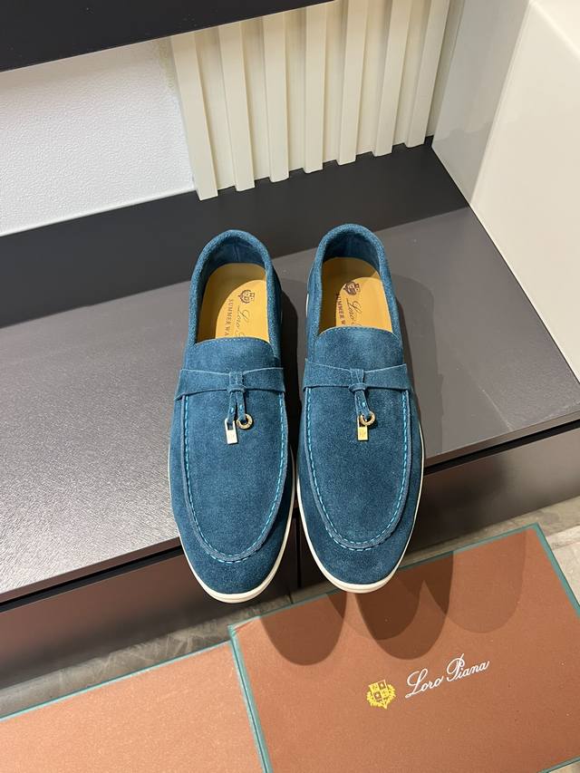 Loro Pian'* Classic Lp Top-Tier British Style Flat Loafers for Couples. A must-h