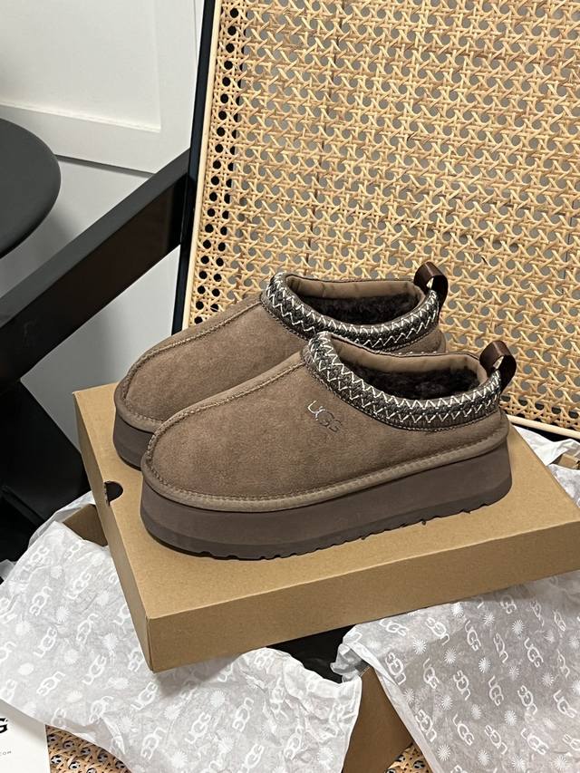 Thick-soled 2630Ss Latest Ugg winter fur boots, a classic reborn, incredibly pop Thick-soled 2630Ss Latest Ugg winter fur boots, a classic reborn, incredibly pop