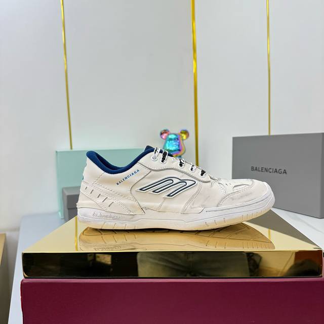 Women's/Men's 440 Balenciaga's new casual sneakers, a new addition to the 2025 F
