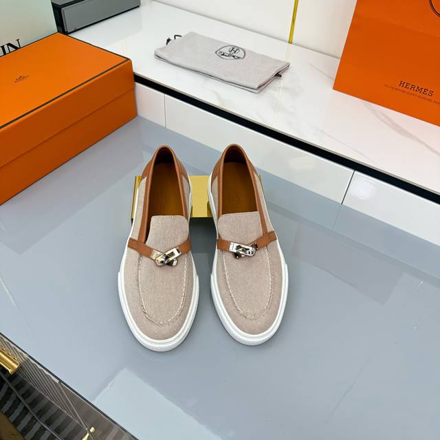 Women's size, Men's size 420 Hermes 25Ss new Loop Sneaker couple's style leather