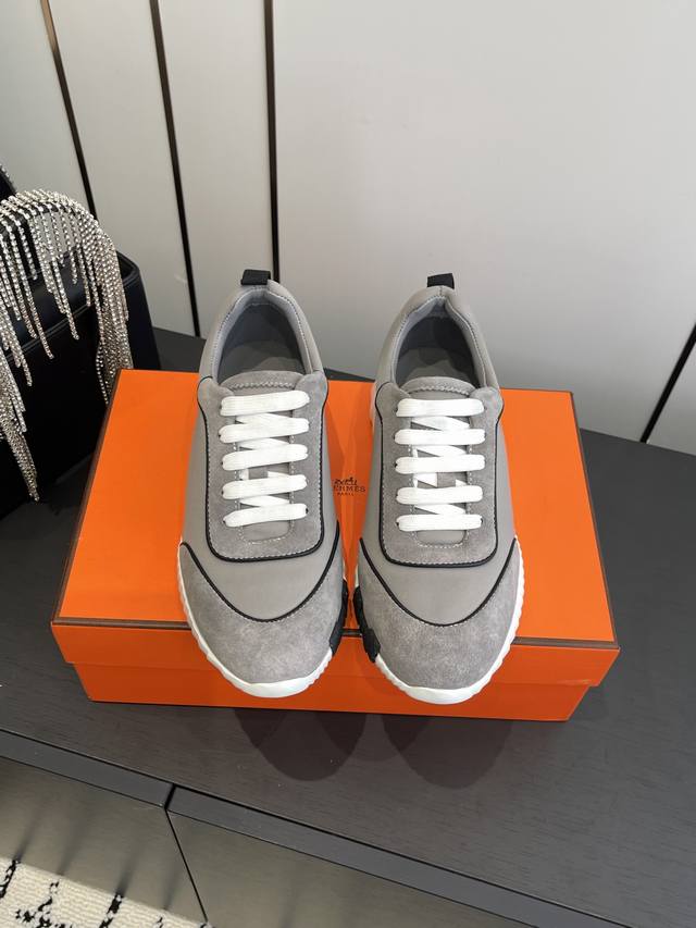 Women's & Men's Hermes Classic Couple Casual Sneakers. Original imported and dev