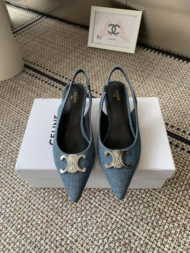Celine 25Ss New Arc de Triomphe Pointed Toe Flat Sandals Sexy and elegant pointe