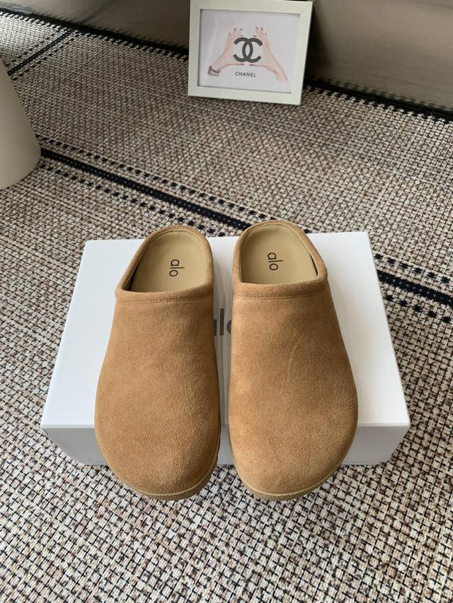 Alo 25Ss Summer New Birkenstock Closed-Toe Slippers - Simple and foolproof style