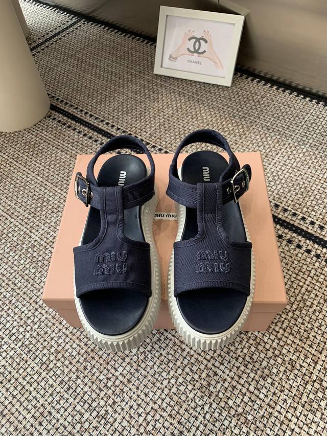 Miumiu Spring/Summer New Arrival Runway Biscuit Sandals, Platform Shoes. These s