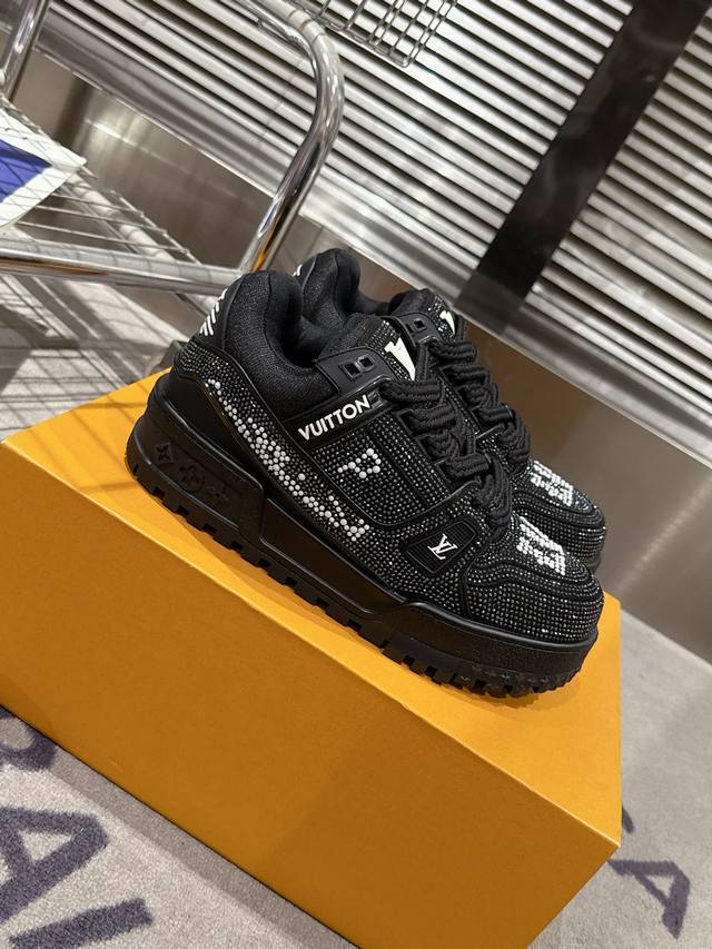 Couple Style Louis Vuitton Fat Boy Trainer Shoes, Limited Edition, Full of Rhine