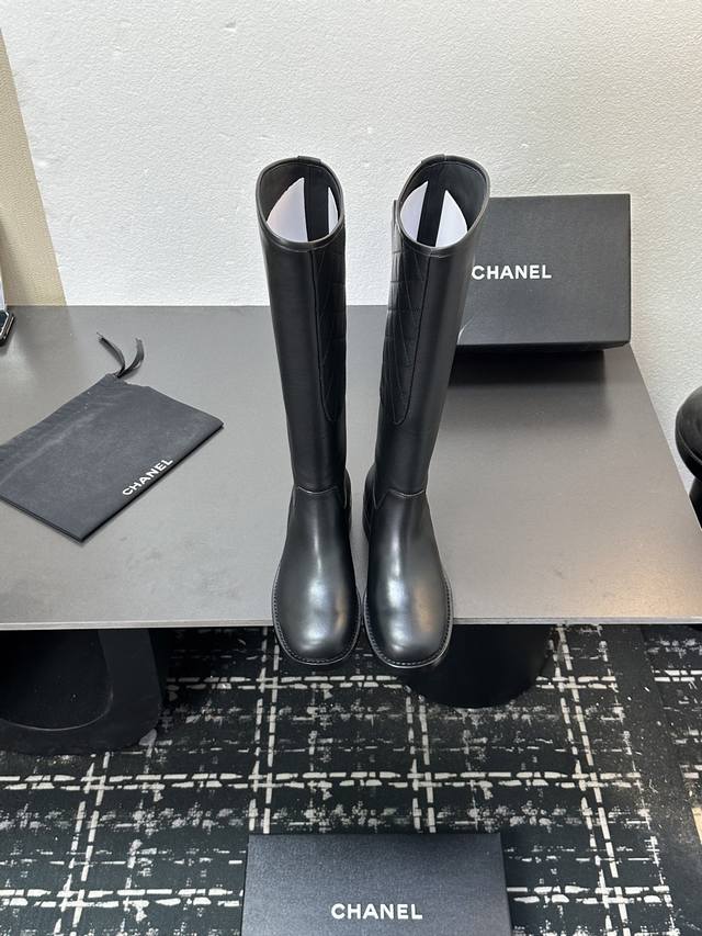 Chanel 25B Classic Riding Boots - High Quality & Craftsmanship! Genuine Leather