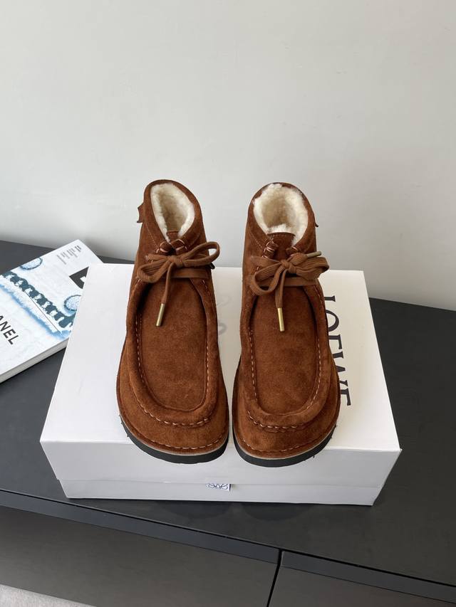 Men's Loewe 25Ss Autumn/Winter New Retro British Style Casual Shoes with Wool Li