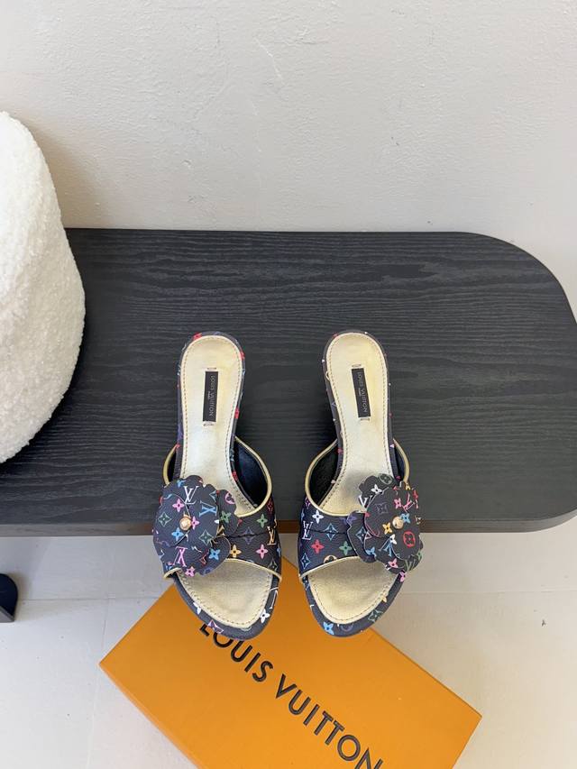 Slippers New Arrival from Louis Vuitton ~ LV Spring/Summer Denim Kitten Heel Sli
