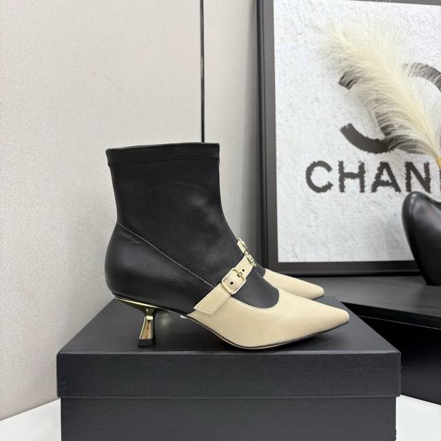 Chanel*