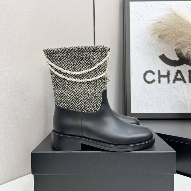 2025 Chanel Ankle Boots, a must-have item for this fall/winter season!! Chanel's