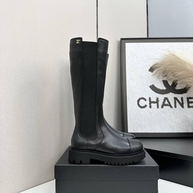 2025 Chanel Ankle Boots, a must-have item for this fall/winter season!! Chanel's
