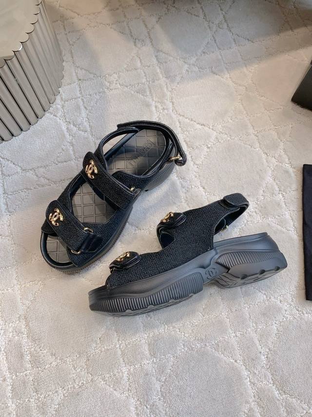 Chane New Velcro Platform Sandals - Top Quality! A simple and versatile piece l