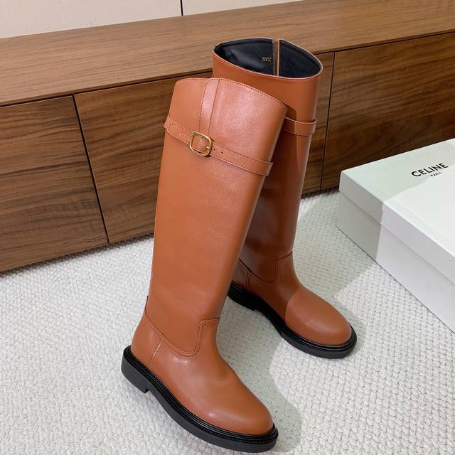 Celi*E Autumn/Winter British Style Long Boots. Retro, simple yet stylish, comfor