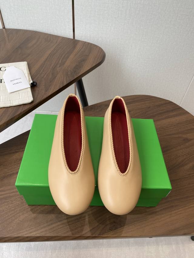 Bv Rosa Ballet Flats, Apricot Lambskin Round Leather Lace-Trimmed Shoes, Flat De