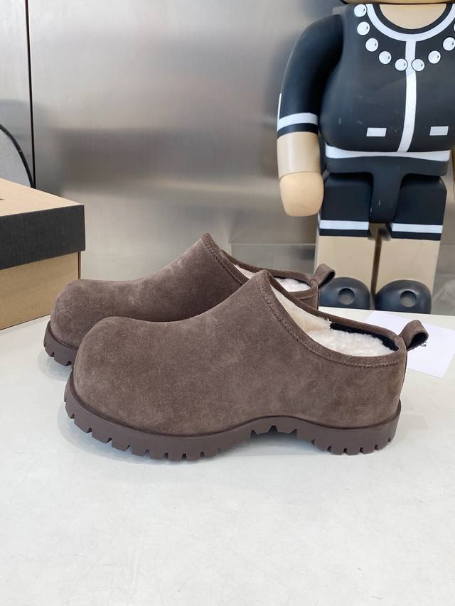 2025 Autumn/Winter New Potato Wool Slippers, Ddd. Super cute and stylish, incred