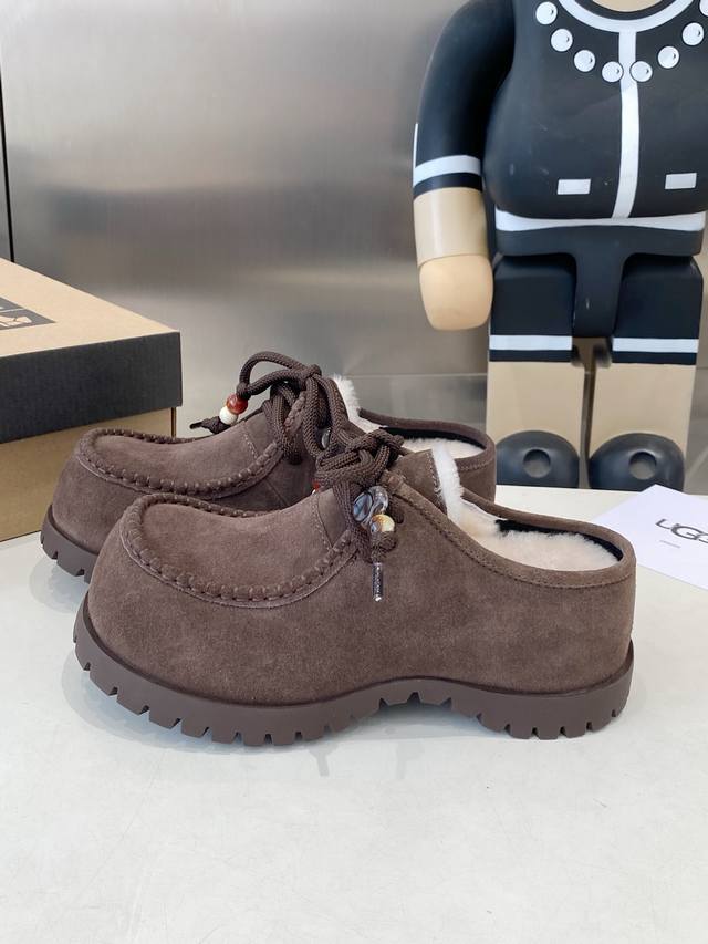 2025 Autumn/Winter New Potato Wool Slippers, retro acrylic buckle embellishments