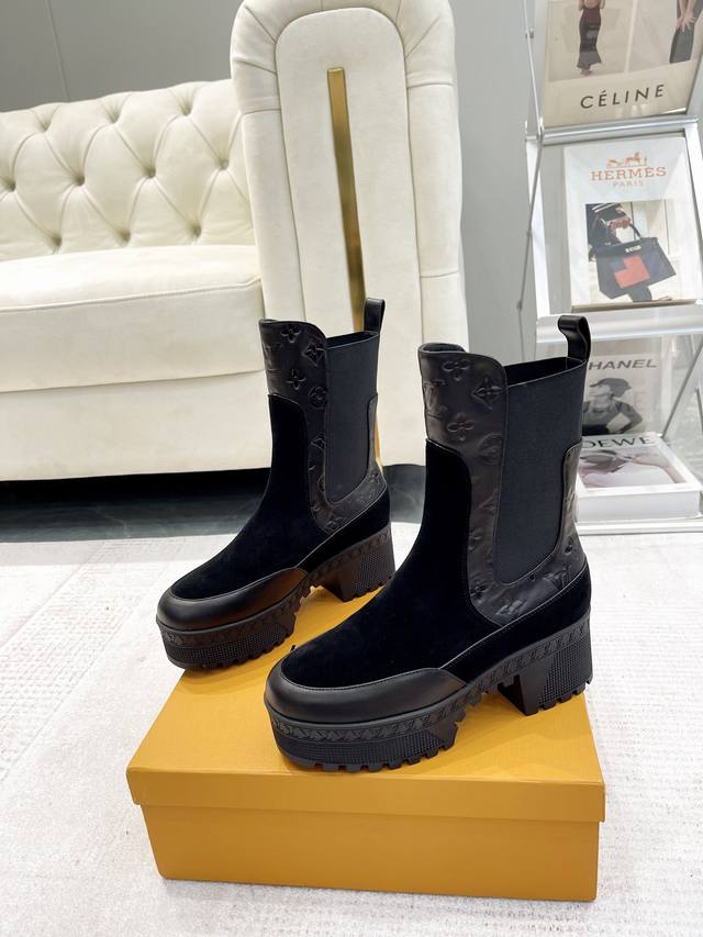 Factory Price: Louis Vuitton's hottest runway style, the latest Chelsea boots, w