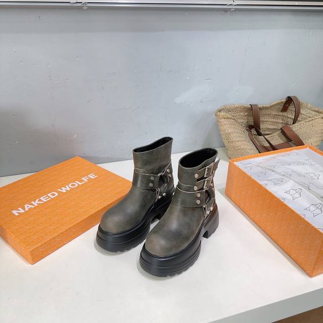 High-quality factory-made platform ankle boots! Naked Wolfe 24Ss Autumn/Winter n