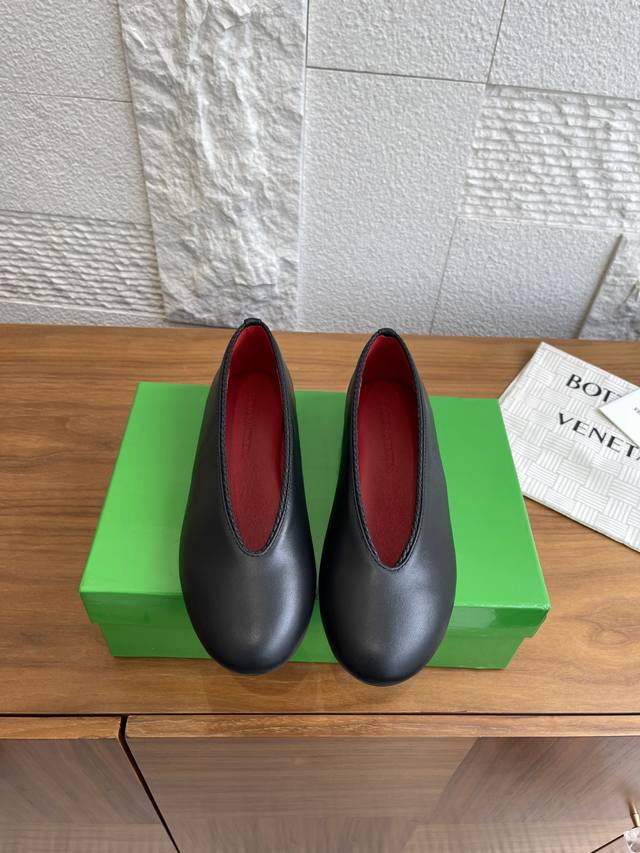 Top-tier version: Bottega Veneta 25Ss Early Autumn New Round Toe Lace Rosa Balle