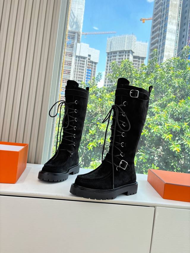 G203 What you see is what you get in these Hermes 2025 Fall/Winter classic ridin