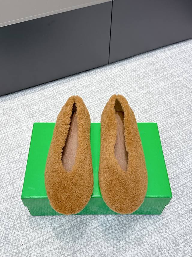 High-quality Bv Rosa Ballerina pure wool single shoes. Comfortable and soft sing