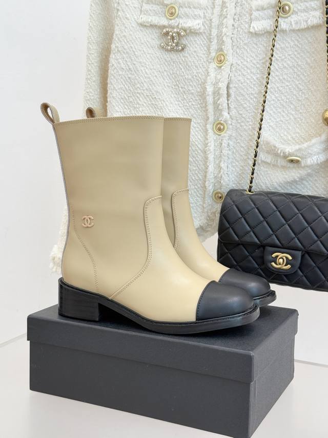 Ankle Boots & Long Boots Chanel*