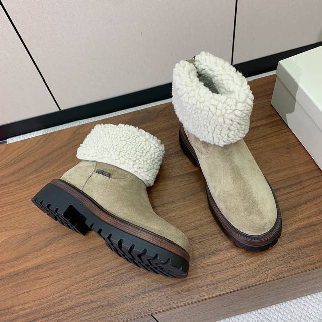 Brunell* Cucinell* Ankle Boots with Suede Lining. Upper is made of cow suede, li