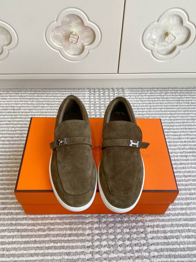 Batch of men's and women's Hermes slip-on loafers with H buckle, top quality, cl