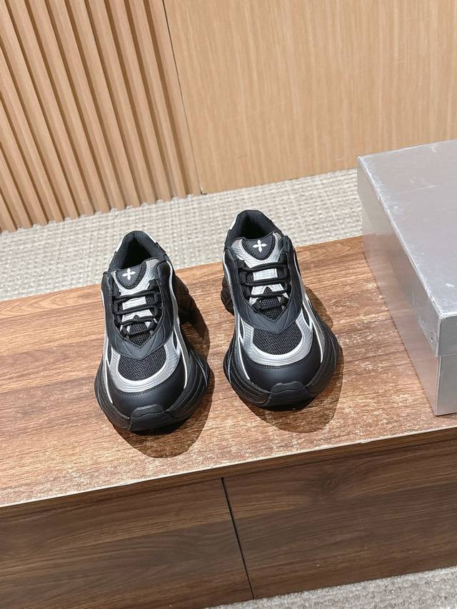 Smfk 25Ss New Black Platform Dad Shoes Made with a combination of mesh and leath