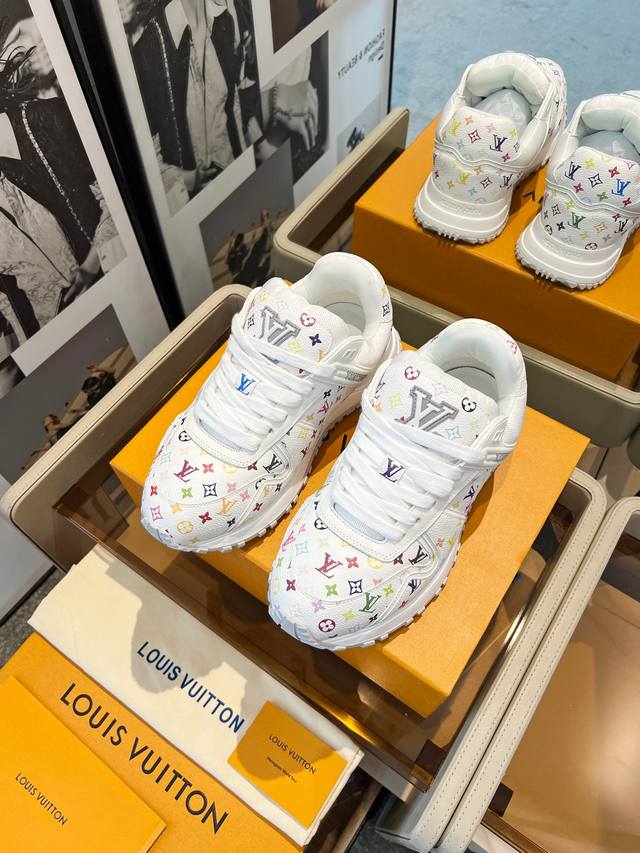Louis Vuitton latest style, chunky platform casual sneakers for couples, 1:1 ori
