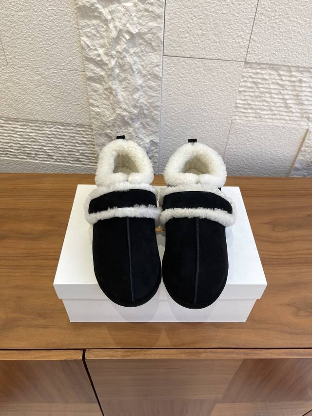 Top Version: Dongguan Goods The Row 2025 Autumn/Winter New Retro Velcro Heel Wed