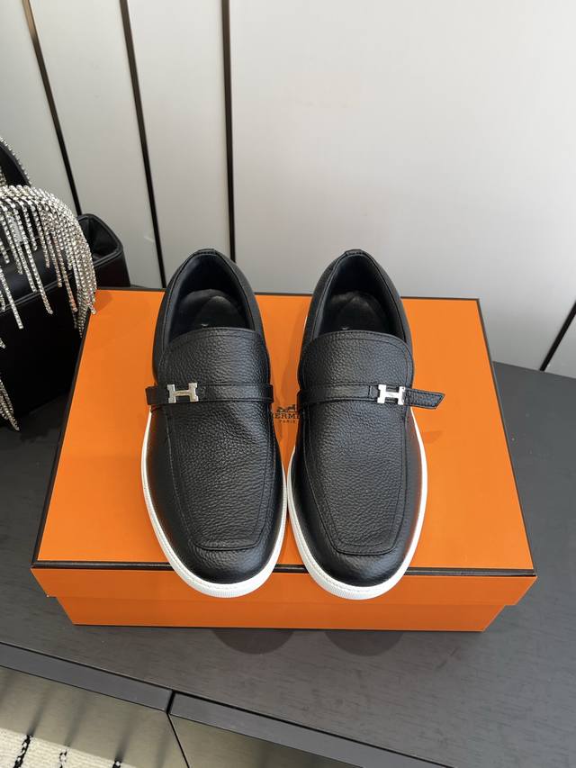 Women's & Men's 400 Hermes Classic H Couple Loafers British Retro Design Timeles