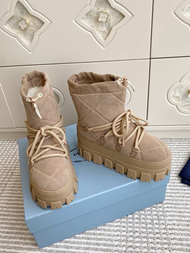 Prada New Triangle Logo Thick-Soled Wool Ankle Boots/Snow Boots Material and Cra