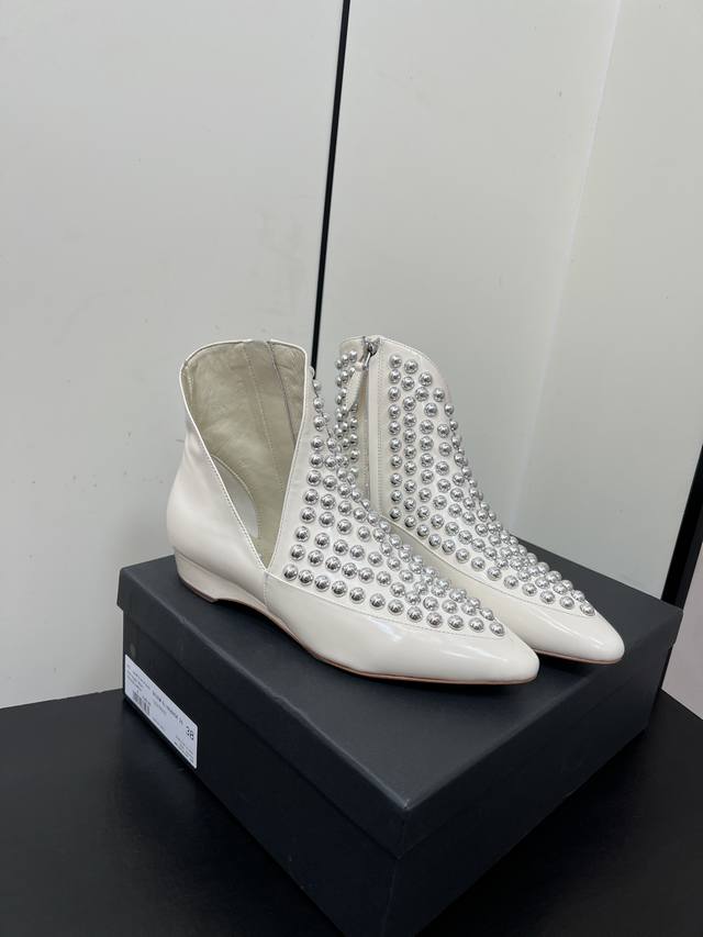 25 Early Autumn New Arrival Alaia Stylish Studded Ankle Boots, Cowhide Beaded Si