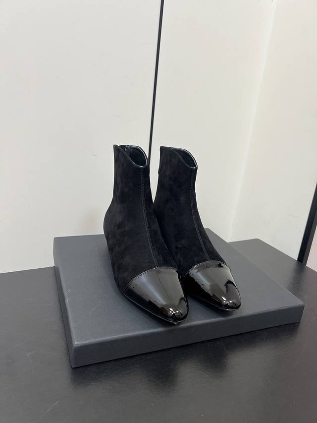 25 Early Autumn New Arrival Alai' Suede Ankle Boots Pointed Toe with Back Zipper