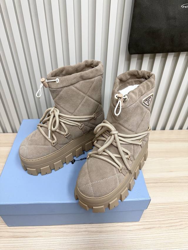 Prada Ski Boots & Snow Boots 2024 Autumn/Winter Newest Snow Boots! The wool coll